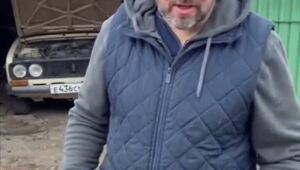 Ничего необычного, просто нейромужики поясняют за космологию с помощью житейских аналогий