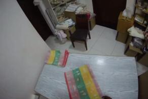 В Индии тысячи людей, которых нанимают такие компании, как Objectways из Ченная, ежедневно записывают на камеры GoPro монотонные бытовые действия — от складывания полотенца до закрытия коробок