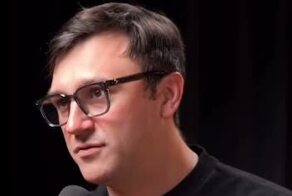 Японцы дропнули симулятор садовода, но с реальными фермерами