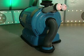 Пылесосы умнее, чем кажется: инженер вскрыл свой пылесос — и выяснилось, что параноики всё это время были правы, они реально СЛЕДЯТ за нами