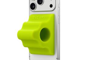 Apple выпустила кусок пластика за $70 или ₽5'500 — это подставка для iPhone