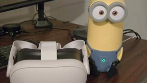 Тематический роутер в виде миньона Кевина от корейской компании Davolink, несмотря на комичный дизайн, получил признание VR-сообщества как один из самых качественных благодаря поддержки редкого диапазона Wi-Fi 6E (6 ГГц)