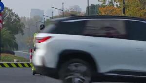 Регулировщиков в Китае решили заменить робокопами с ИИ — они сами перераспределяют потоки машин и делают замечания нарушителям на мопедах