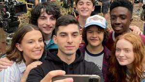  Делаем селфи с любимым персонажем в Nano Banana