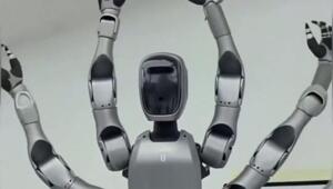 Китайская Midea создала «супергуманоида» с шестью руками, который будет собирать бытовую технику на заводах