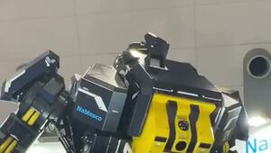 Японская Tsubame Industries создала ARCHAX — первого по-настоящему тяжёлого человекоподобного робота, способного заменить людей в самых опасных условиях