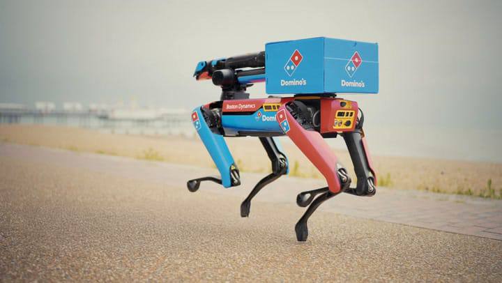Domino's в коллабе с Boston Dynamics запустили Domidog — автономного робопса-курьера!