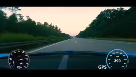 Так выглядит разгон Bugatti Chiron до 417 км/ч на участке немецкого автобана без скоростных ограничений