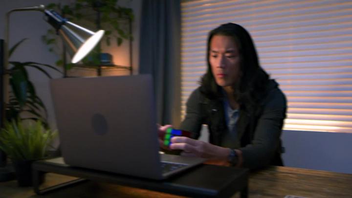 Блогеры получают конкуренцию на производстве контента