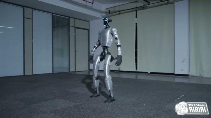 Вы просто не представляете: робот-гуманоид Unitree G1 Kungfu Kid V6 так подготовлен, что его без сомнений можно отправлять на соревнования по гимнастике