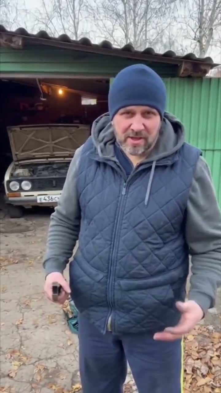  Ничего необычного, просто нейромужики поясняют за космологию с помощью житейских аналогий